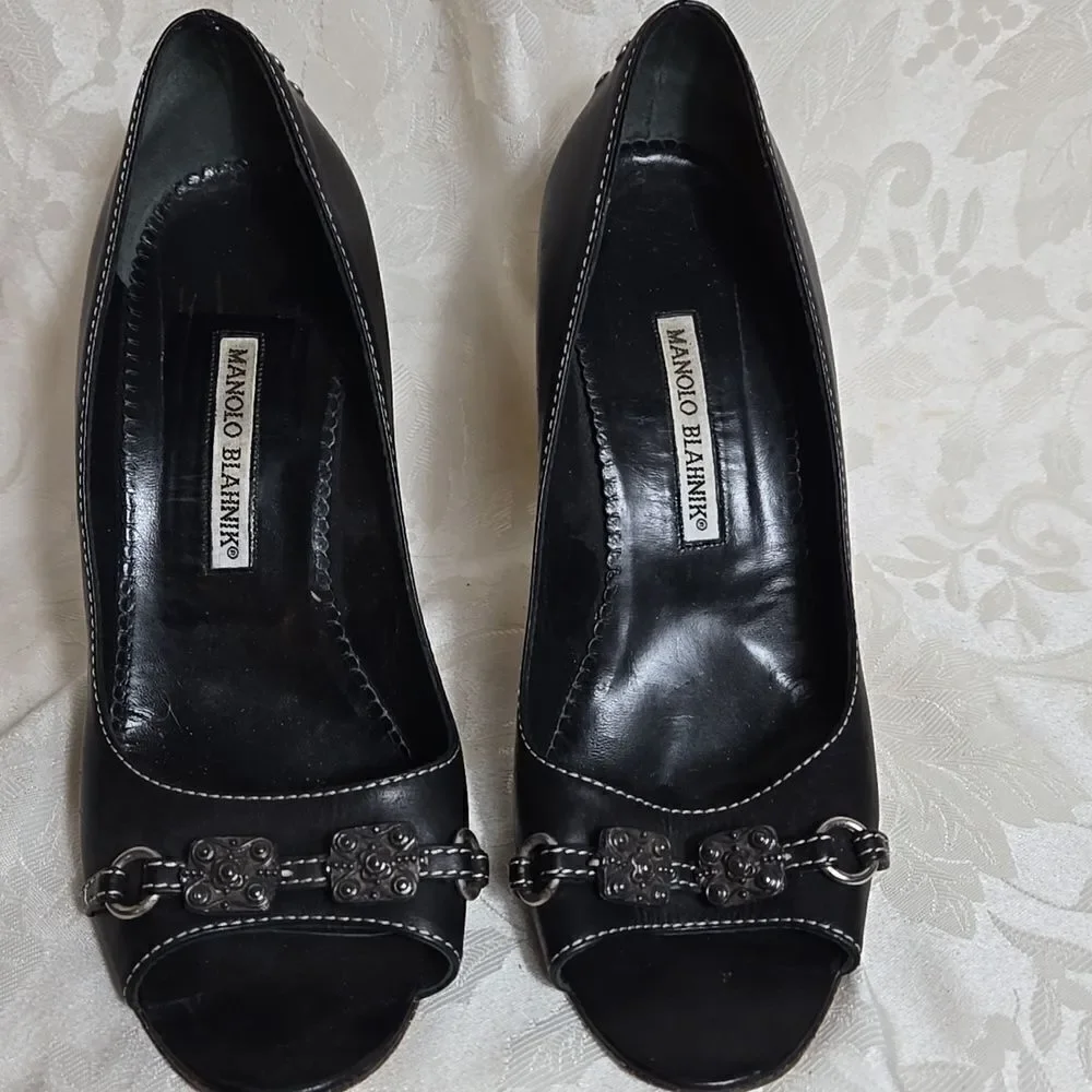 Manolo Blahnik Black Leather Open Peep Toe Silver Metal Heel Shoes Heels